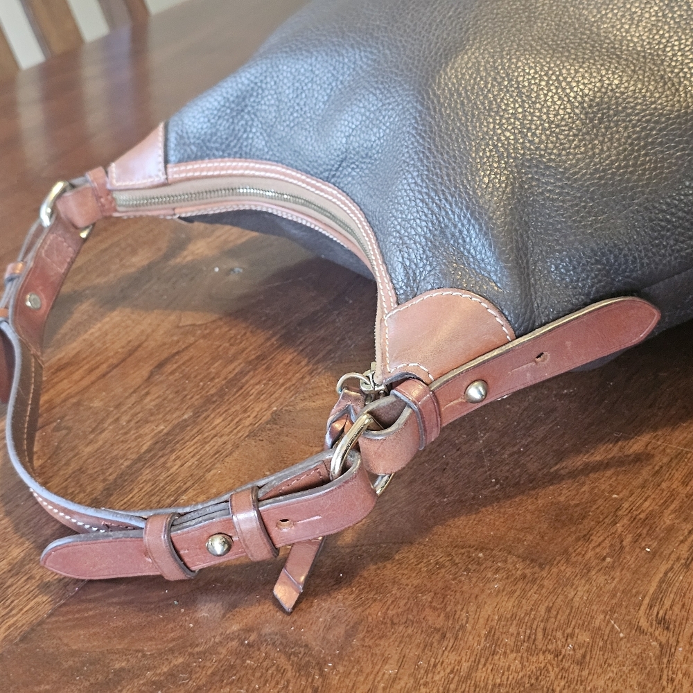 Dooney & Bourke Brown Pebble Leather Hobo Shoulder Bag - Picture 4 of 14